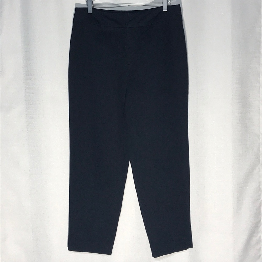 GEOFFREY BEENE SPORT Black Cropped Pant